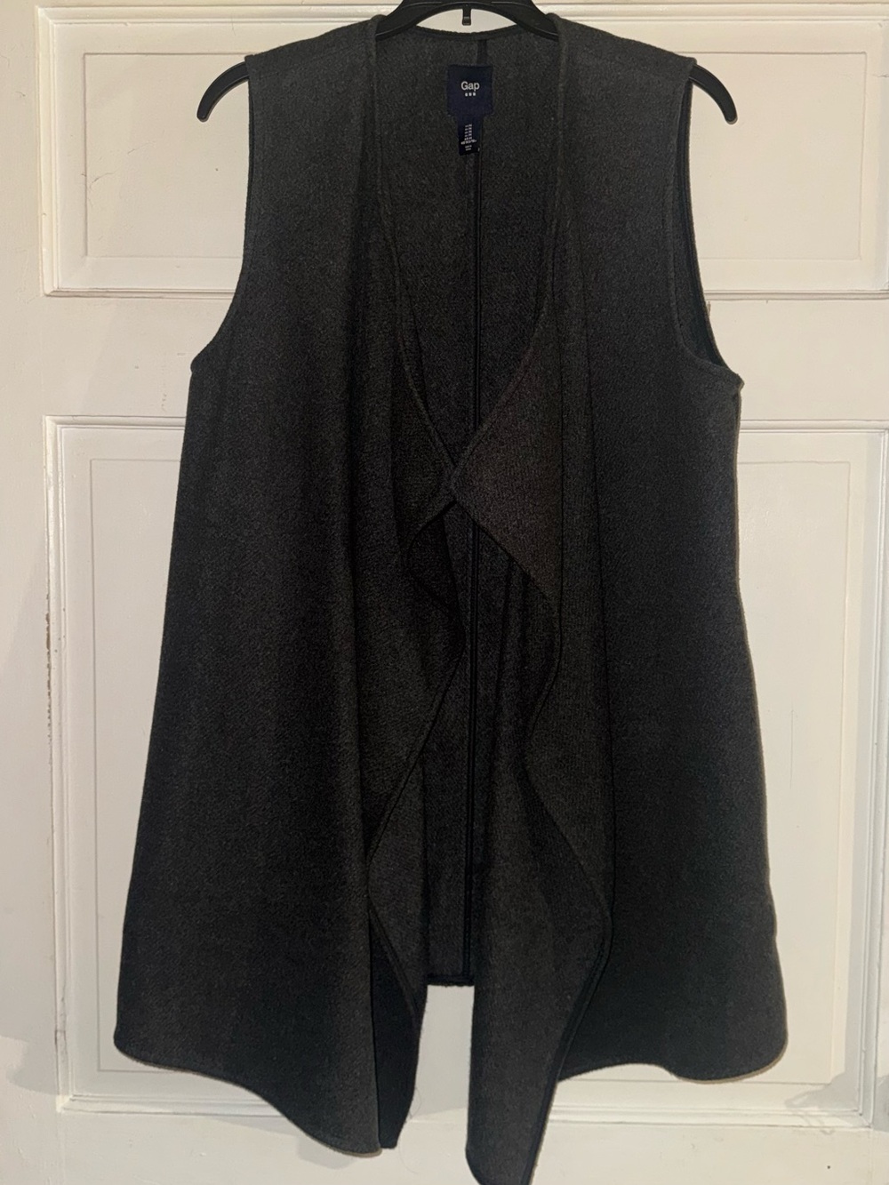 Gap Women's Charcoal Gray Sleeveless Open-Front Drape Vest